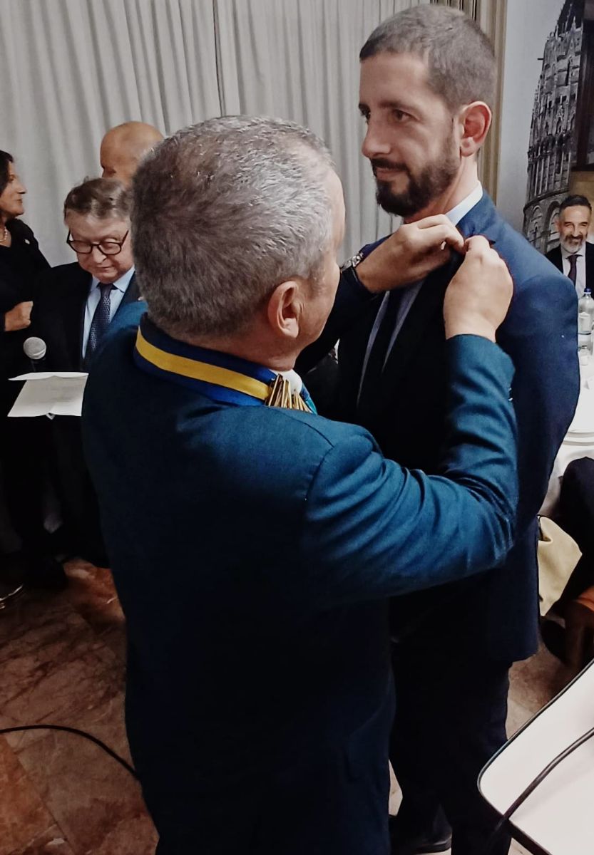 Nello Mari